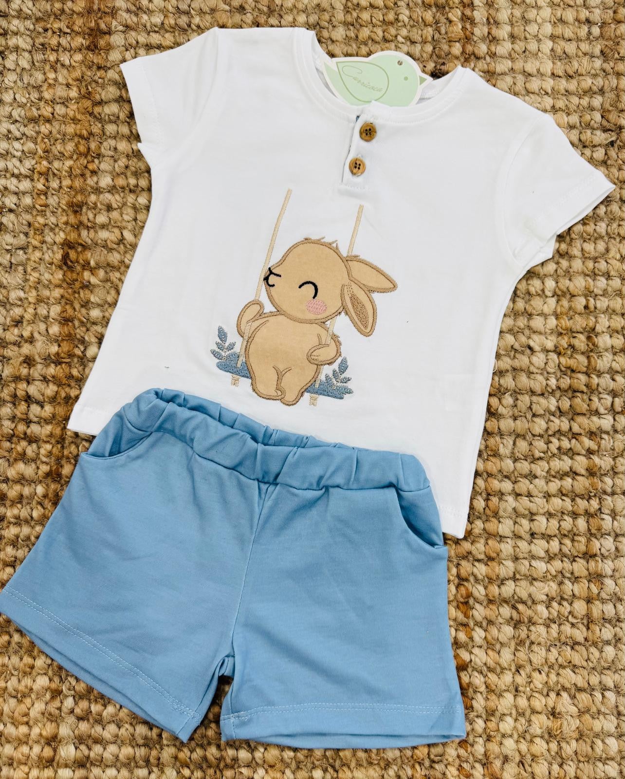 Conjunto conejo verano